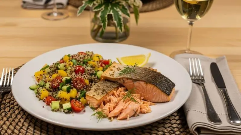 Dicas práticas de jantar leve para dormir melhor com alimentos ricos em triptofano.