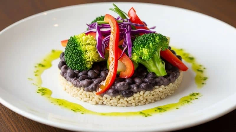 combinações de alimentos saudáveis com feijão e arroz integral